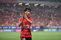 杨明洋入选国足名单或预示双后腰战术可能启用