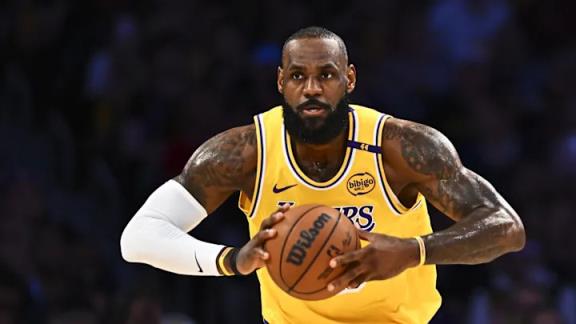 詹姆斯第21次入选NBA常规赛最佳阵容，连续21年入选创历史纪录！