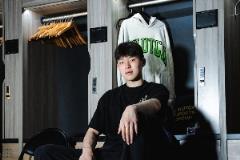 帅小伙杨瀚森亮相Klutch Pro Day试训，晒出参赛图集与定妆照
