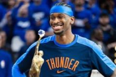 维尼修斯为亚历山大祝贺MVP：兄弟，为你骄傲，你配得上！