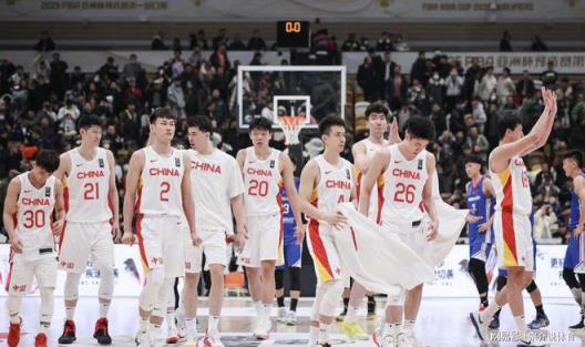 中国男篮面临挑战，归化球员遇阻，强敌补强，亚洲杯夺冠前景堪忧